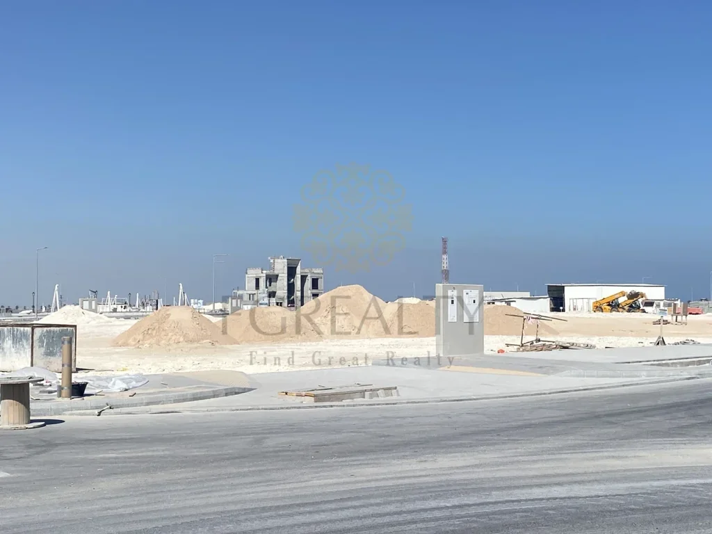 Lands For Sale in Lusail - Qetaifan Island North -Area Size 923 Square Meter
