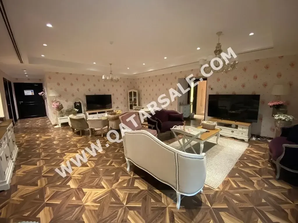 2 Bedrooms  Apartment  For Sale  in Doha -  The Pearl  Fully Furnished