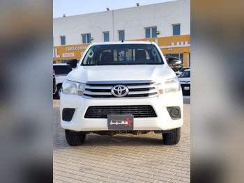 Toyota  Hilux  2024  Automatic  158,000 Km  4 Cylinder  Four Wheel Drive (4WD)  Pick Up  White