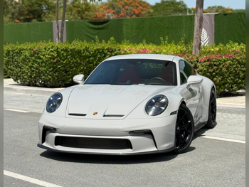بورش  911  جي تي 3 تورينغ  2024  اوتوماتيك  10,000 كم  6 سلندر  دفع خلفي  كوبيه \ سبورت  أبيض  تحت الضمان