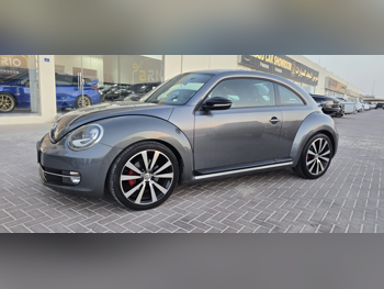 Volkswagen  Beetle  Turbo  2016  Automatic  180,000 Km  4 Cylinder  Four Wheel Drive (4WD)  Hatchback  Gray