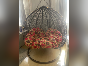 كراسي متأرجحة أسود