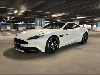Aston Martin Vanquish 2014 Automatic 58,000 Km 12 Cylinder Rear Wheel Drive (RWD) Coupe / Sport Pearl