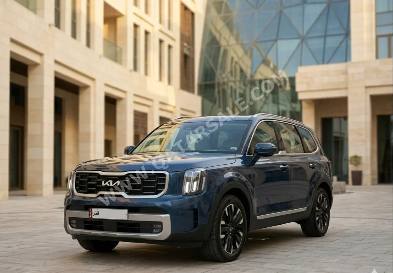 Kia  Telluride  GT Line  2023  Tiptronic  30,000 Km  6 Cylinder  All Wheel Drive (AWD)  SUV  Dark Blue  With Warranty
