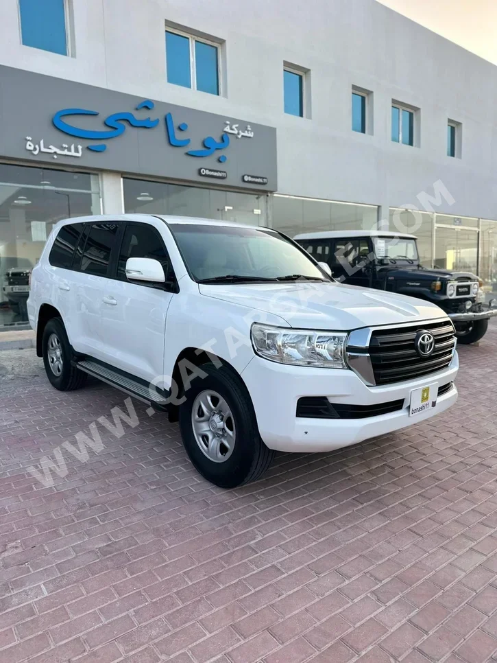 Toyota  Land Cruiser  GX  2019  Automatic  281,000 Km  6 Cylinder  Four Wheel Drive (4WD)  SUV  White