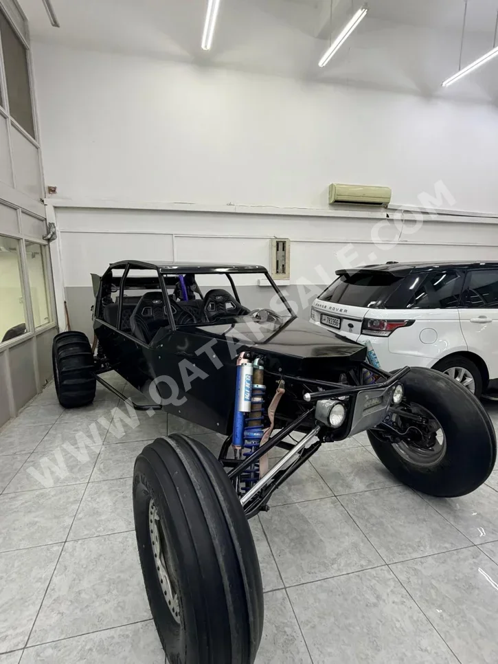 Buggy  Sand Limo  2014  Manual  2,000 Km  8 Cylinder  Four Wheel Drive (4WD)  SUV  Black