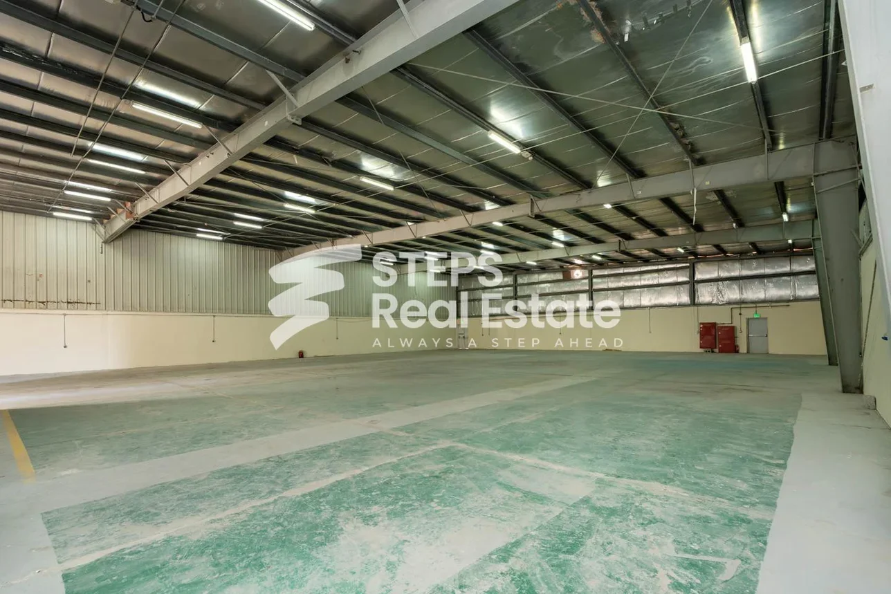Warehouses & Stores - Al Rayyan  - Industrial Area  -Area Size: 900 Square Meter