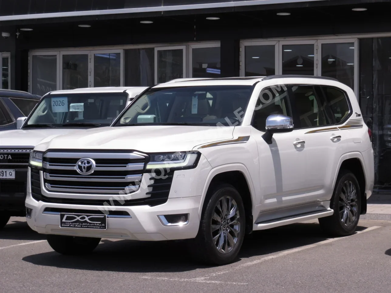 Toyota  Land Cruiser  VX  2022  Automatic  180,000 Km  6 Cylinder  Four Wheel Drive (4WD)  SUV  White