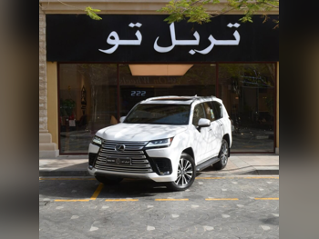 Lexus  LX  600 Luxury  2024  Automatic  20,850 Km  6 Cylinder  Four Wheel Drive (4WD)  SUV  White  With Warranty