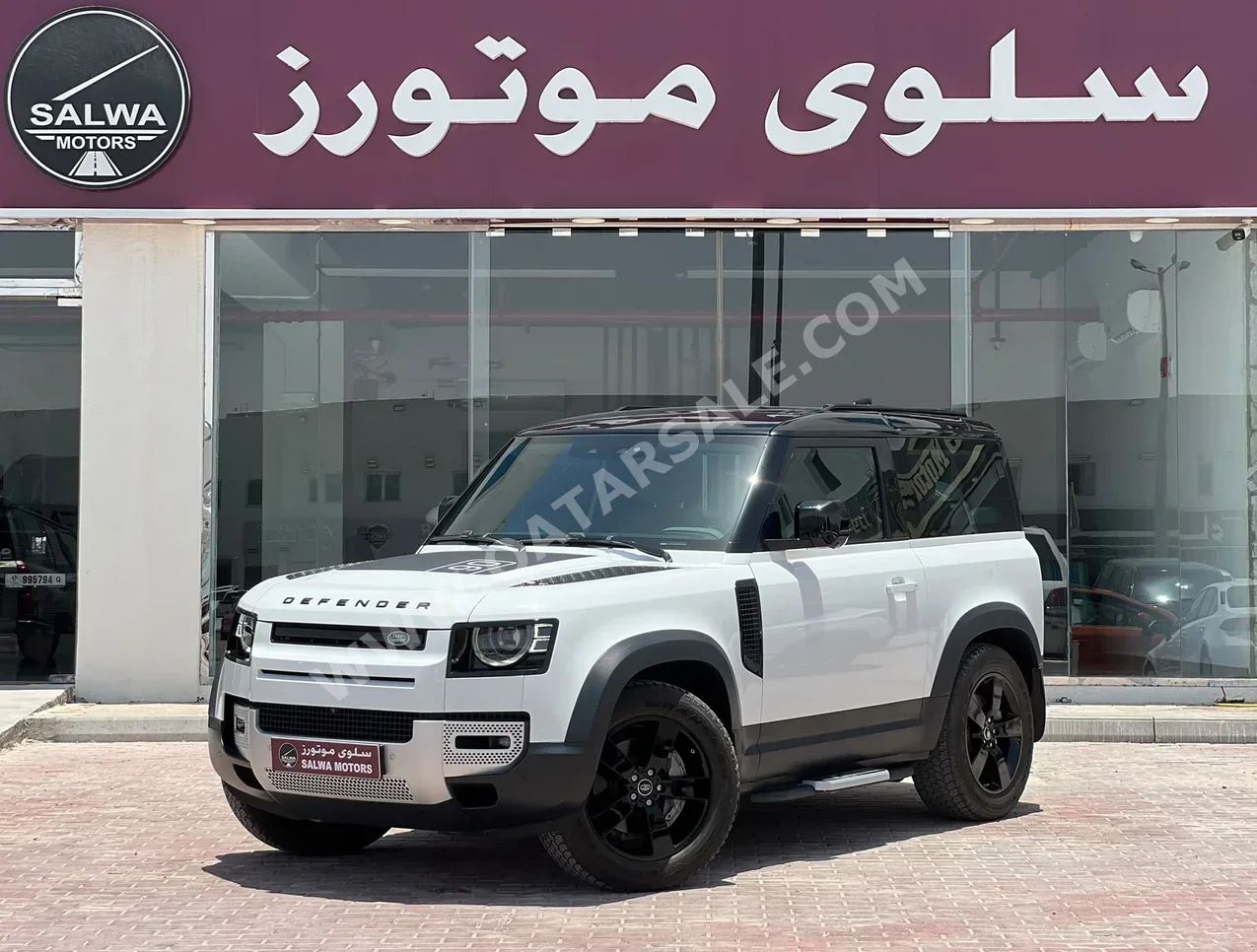 Land Rover  Defender  110 HSE  2021  Automatic  21,000 Km  6 Cylinder  Four Wheel Drive (4WD)  SUV  White