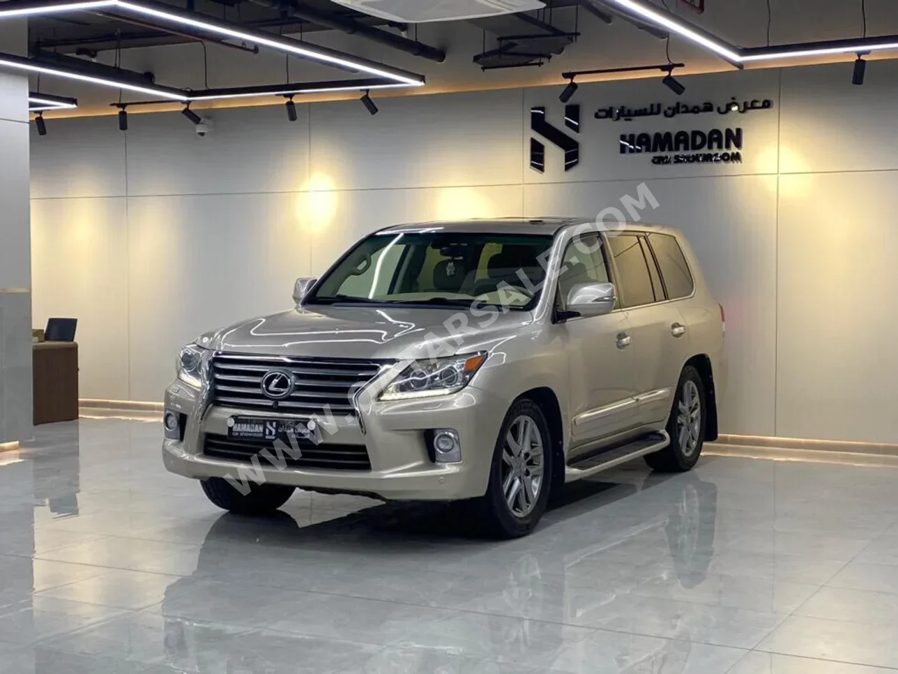 Lexus  LX  570  2014  Automatic  449,000 Km  8 Cylinder  Four Wheel Drive (4WD)  SUV  Gold
