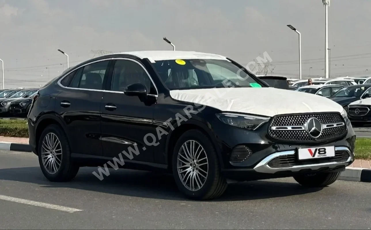 Mercedes-Benz GLC 300 2026 Automatic 0 Km 4 Cylinder All Wheel Drive (AWD) Sedan Black