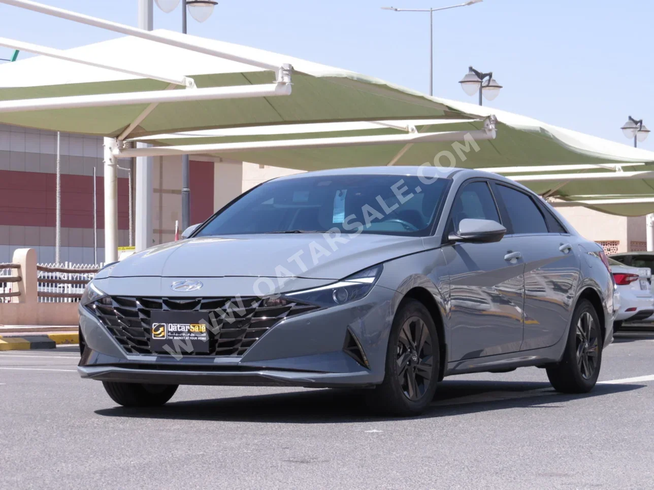 Hyundai  Elantra  2023  Automatic  12,900 Km  4 Cylinder  Front Wheel Drive (FWD)  Sedan  Gray