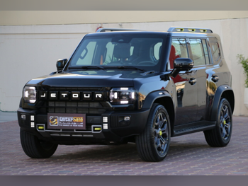Jetour T2 Luxury Plus 2025 Automatic 7,000 Km 4 Cylinder Four Wheel Drive (4WD) SUV Black With Warranty