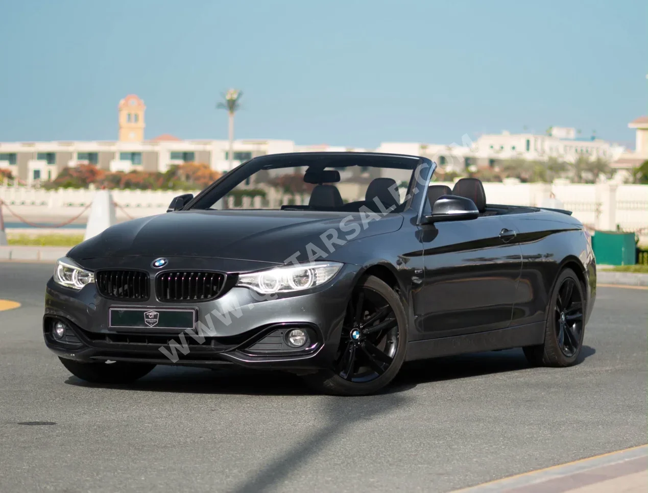 BMW  4-Series  420 I M  2015  Automatic  98,000 Km  4 Cylinder  All Wheel Drive (AWD)  Convertible  Gray