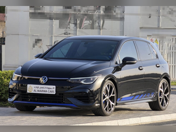 Volkswagen  Golf  R  2024  Automatic  17,000 Km  4 Cylinder  Rear Wheel Drive (RWD)  Sedan  Black  With Warranty