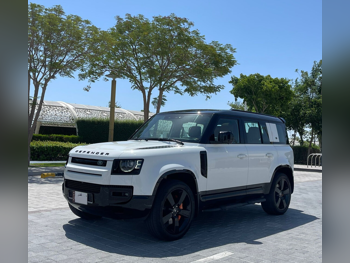 Land Rover  Defender  110 HSE  2024  Automatic  70,000 Km  6 Cylinder  Four Wheel Drive (4WD)  SUV  White  With Warranty