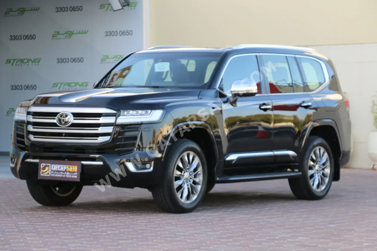 Toyota  Land Cruiser  VXR Twin Turbo  2023  Automatic  76,000 Km  6 Cylinder  Four Wheel Drive (4WD)  SUV  Black  With Warranty