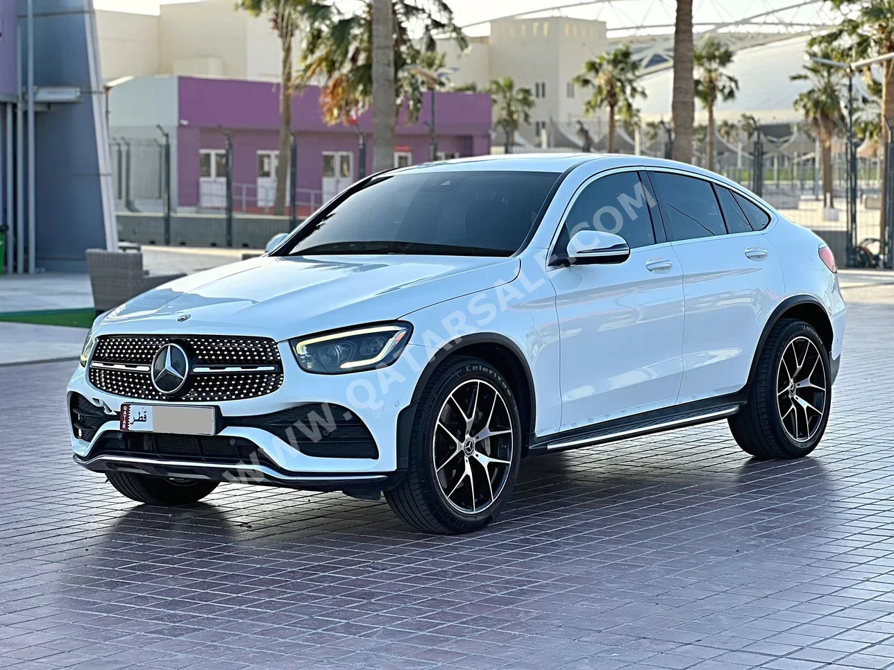 Mercedes-Benz  GLC  300  2020  Automatic  155,000 Km  4 Cylinder  Four Wheel Drive (4WD)  SUV  White