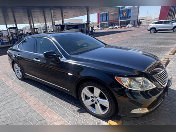 Lexus LS 460 2007 Automatic 117,800 Km 8 Cylinder Rear Wheel Drive (RWD) Sedan Black