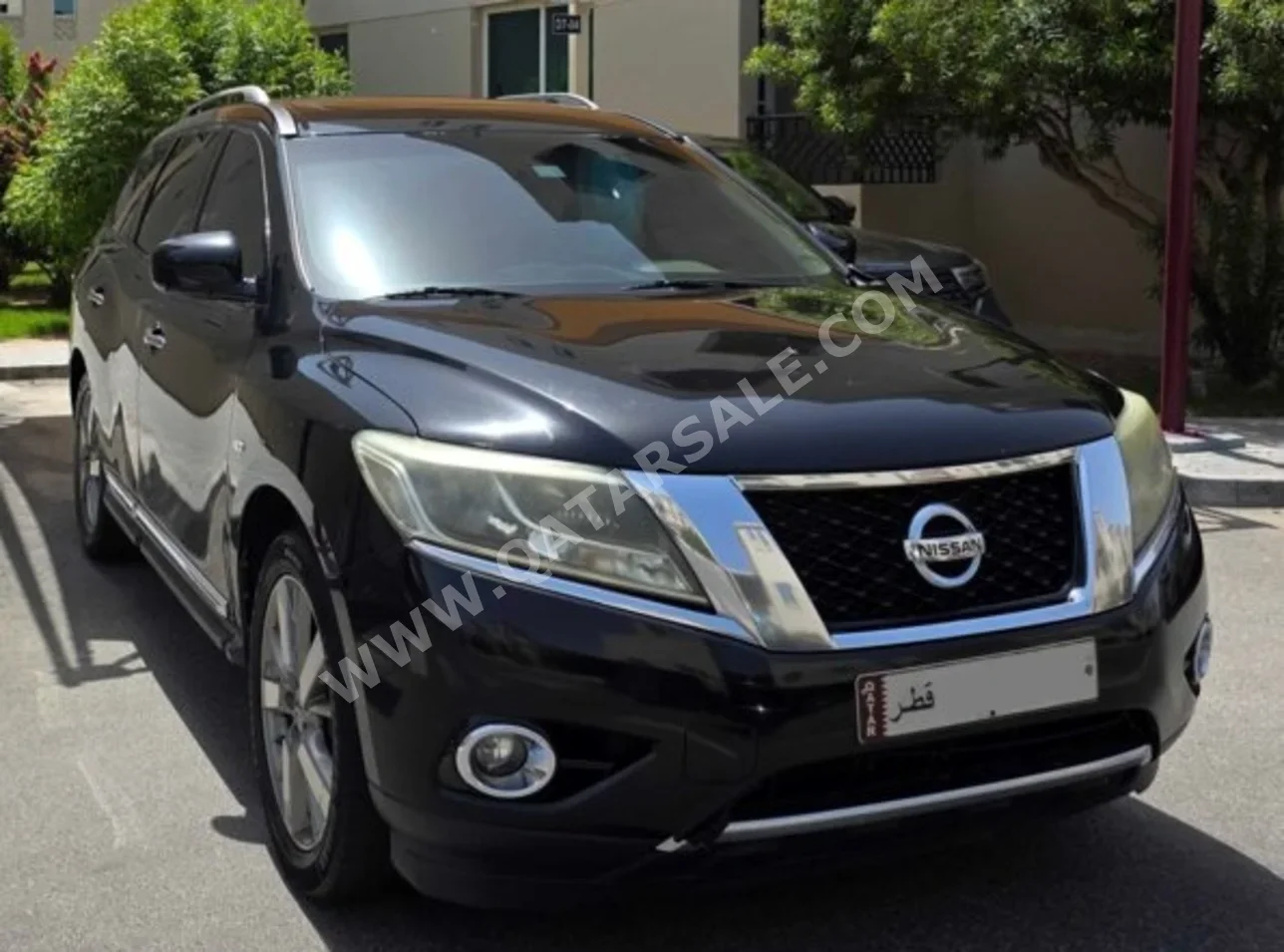 Nissan  Pathfinder  SV  2017  Automatic  171,000 Km  6 Cylinder  Four Wheel Drive (4WD)  SUV  Black