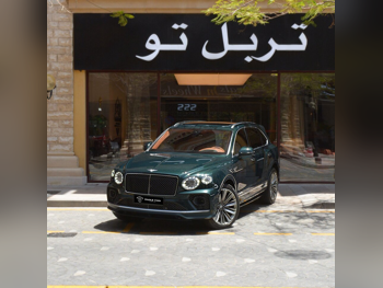 Bentley Bentayga Speed 2021 Automatic 49,800 Km 12 Cylinder Four Wheel Drive (4WD) SUV Green With Warranty
