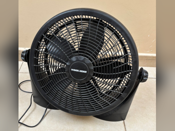 Portable Fans Black & Decker Black Wall Plug-In Large