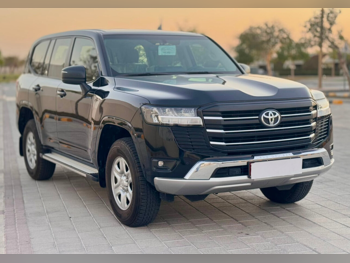 Toyota Land Cruiser GX 2025 Automatic 36,000 Km 6 Cylinder Four Wheel Drive (4WD) SUV Black With Warranty