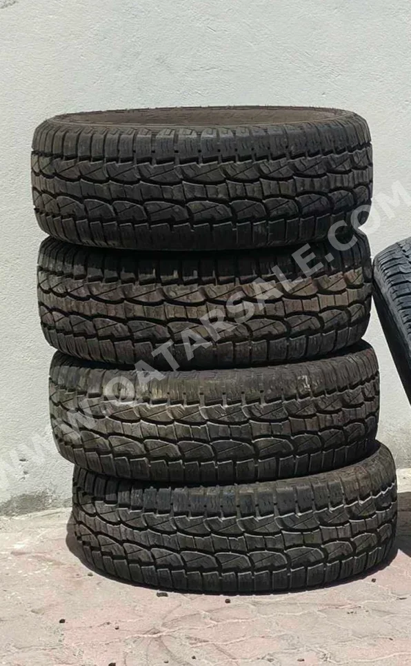 Tire & Rims Made in Thailand /  4 Seasons  18"