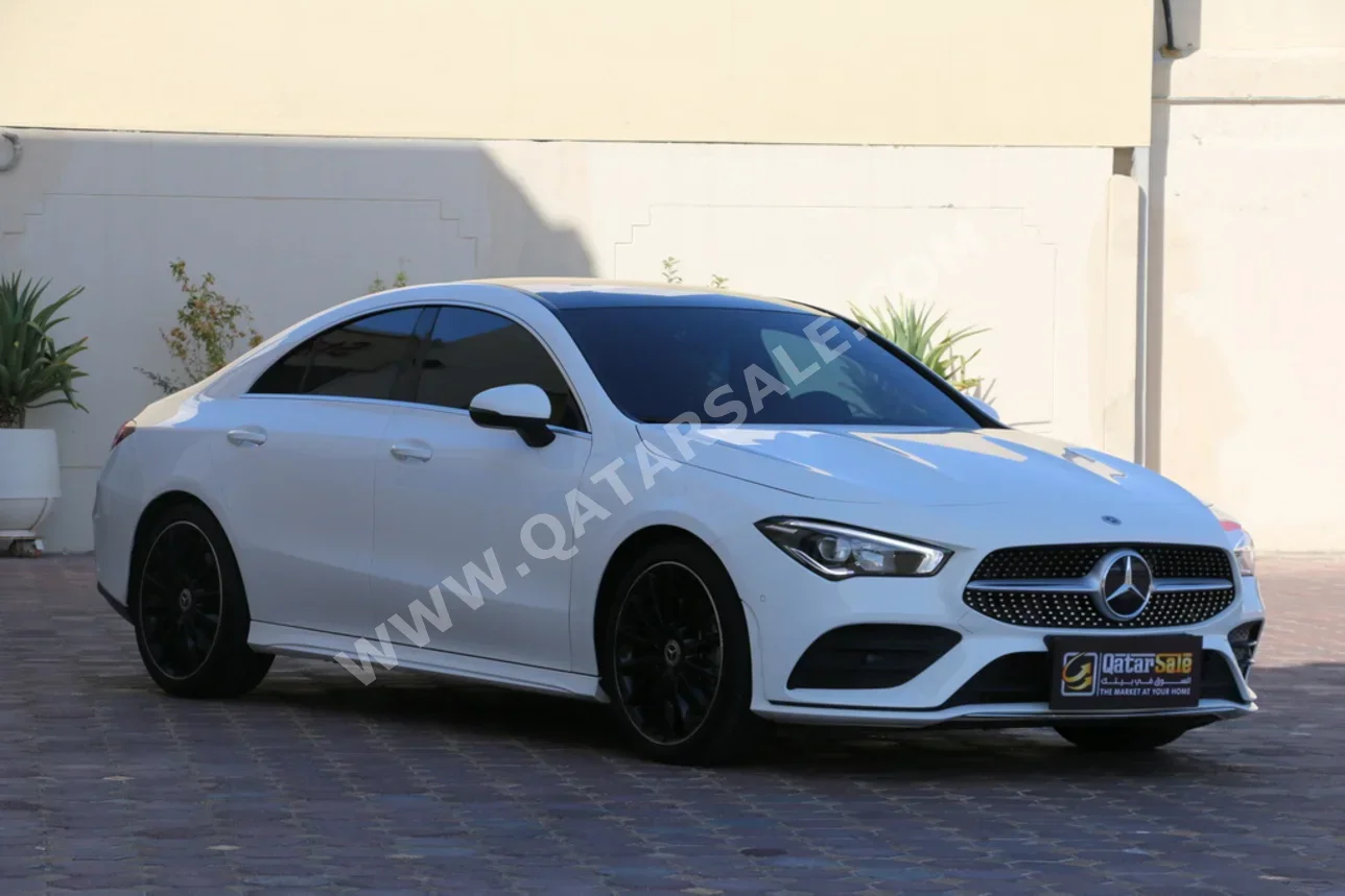 Mercedes-Benz CLA 250 2023 Automatic 33,000 Km 4 Cylinder Rear Wheel Drive (RWD) Sedan White With Warranty