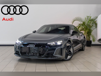 Audi  E-Tron  GT  2022  Automatic  20,000 Km  0 Cylinder  All Wheel Drive (AWD)  Coupe / Sport  Gray  With Warranty