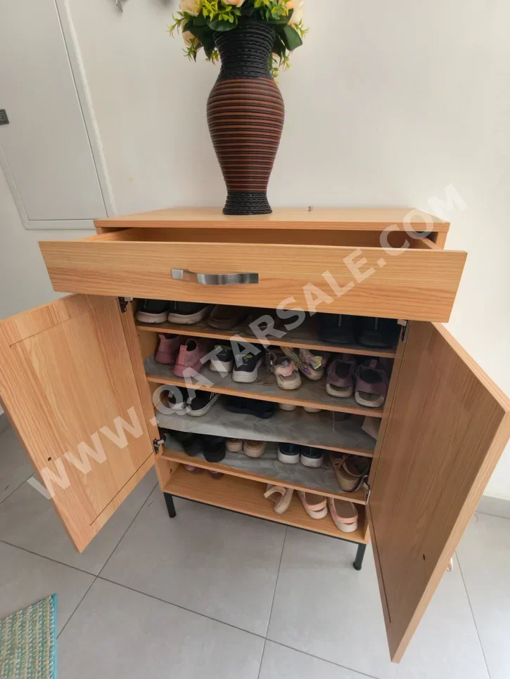 Shoe Racks & Cabinets