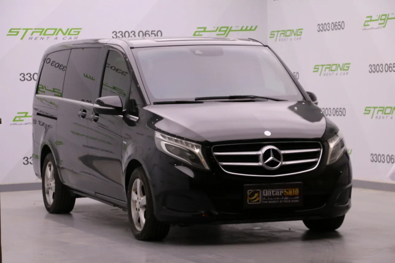 Mercedes-Benz  V-Class  250  2016  Automatic  129,000 Km  4 Cylinder  Rear Wheel Drive (RWD)  Van / Bus  Black