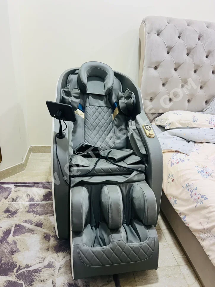 Massage Chair - BestMassage -Focus Area Full Body -Color White