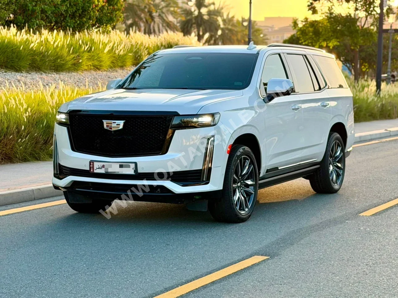 Cadillac  Escalade  Sport Platinum  2023  Automatic  51,000 Km  8 Cylinder  Four Wheel Drive (4WD)  SUV  White  With Warranty