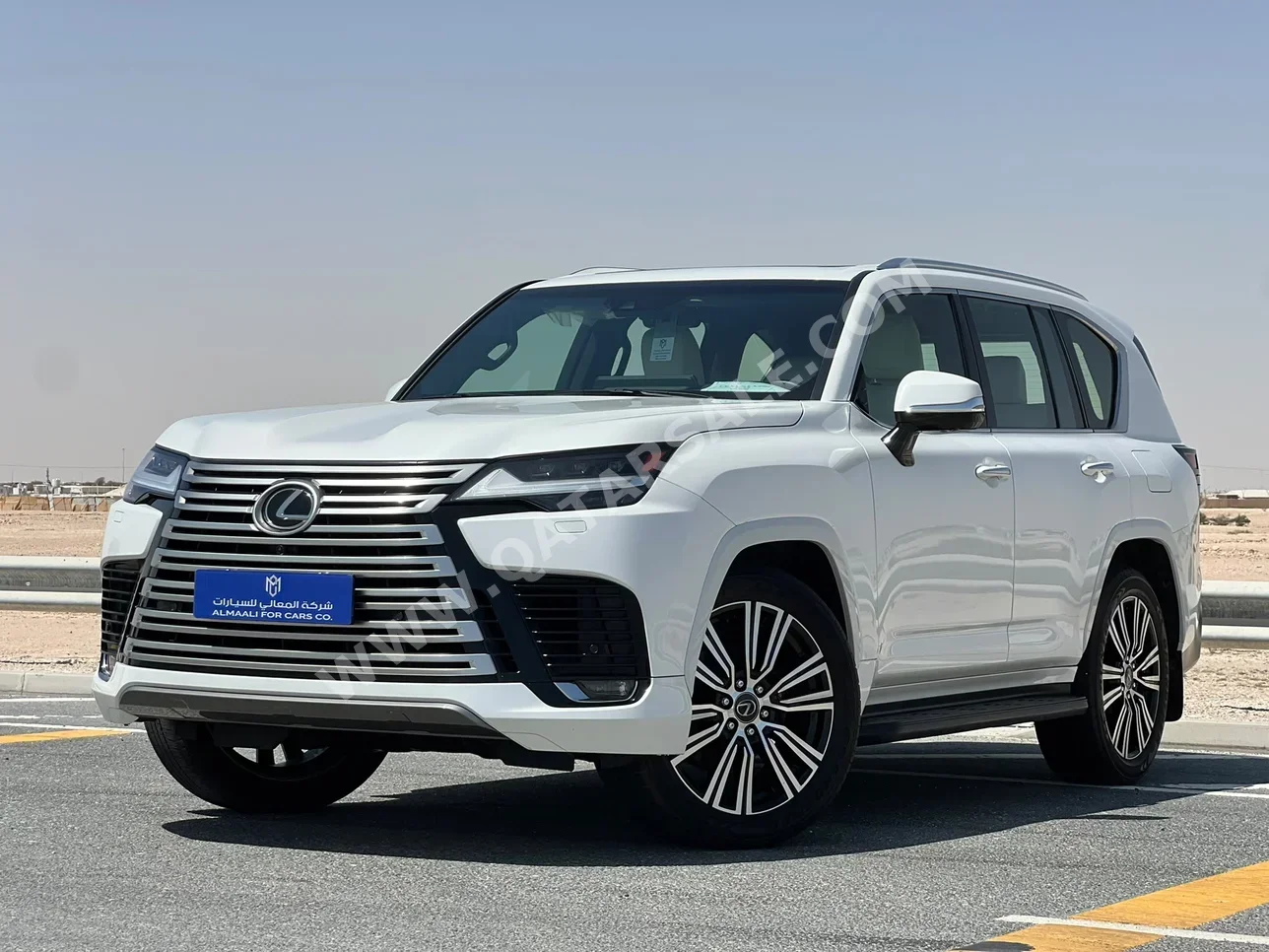 Lexus  LX  600  2024  Automatic  60,000 Km  6 Cylinder  Four Wheel Drive (4WD)  SUV  White  With Warranty