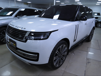 Land Rover  Range Rover  Vogue HSE  2023  Automatic  79,800 Km  8 Cylinder  Four Wheel Drive (4WD)  SUV  White  With Warranty