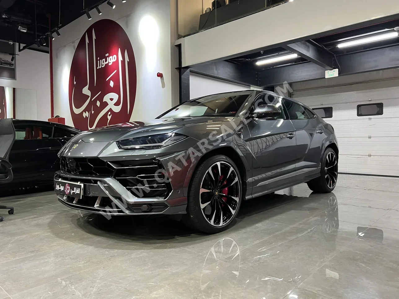 Lamborghini Urus 2019 Automatic 85,000 Km 8 Cylinder Four Wheel Drive (4WD) SUV Gray