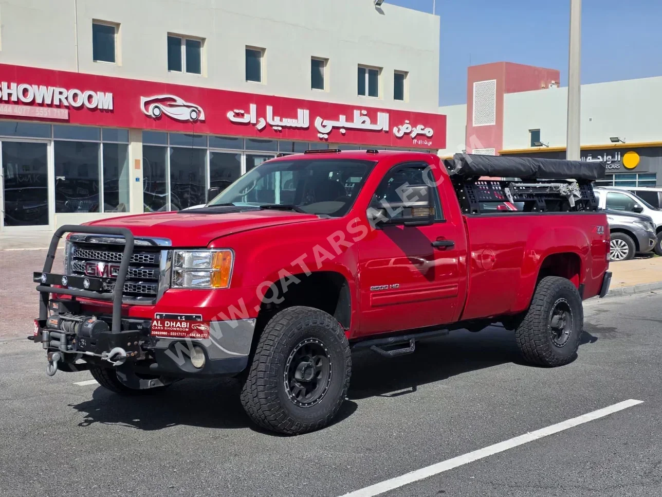 جي ام سي سييرا 2500 HD 2013 اوتوماتيك 250,000 كم 8 سلندر دفع رباعي بيكب أحمر