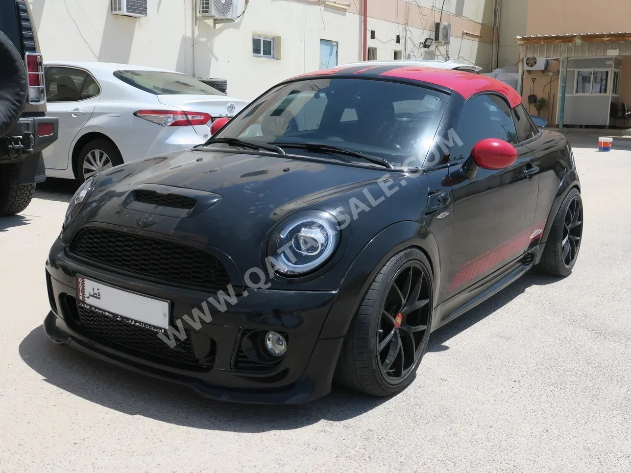 ميني كوبر 2014 اوتوماتيك 270,000 كم 4 سلندر سحب امامي هاتشباك أسود