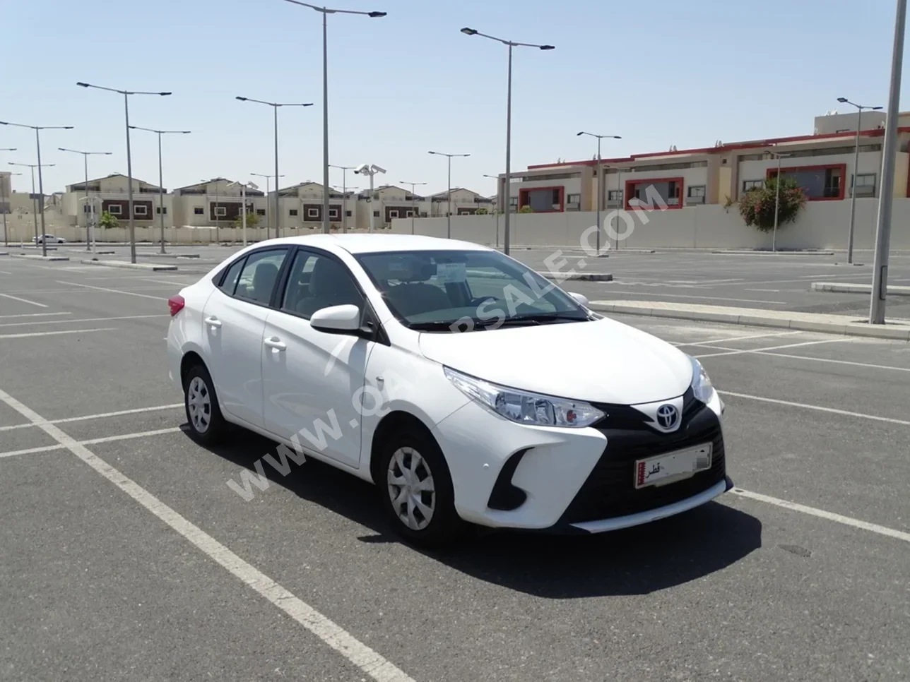 Toyota  Yaris  2021  Automatic  162,000 Km  4 Cylinder  Front Wheel Drive (FWD)  Sedan  White