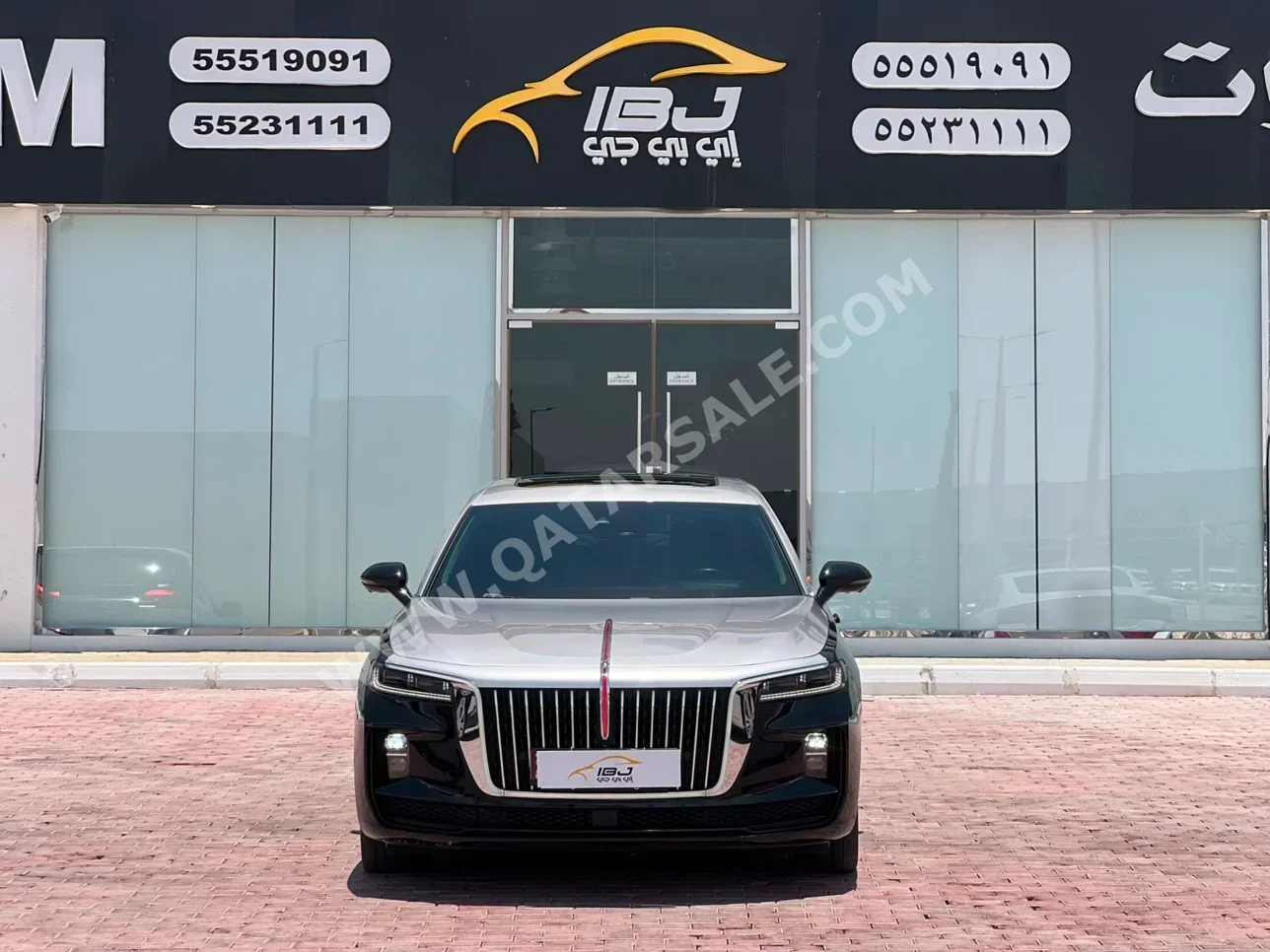 Hongqi Ousado 40 TD 2022 Automatic 74,000 Km 6 Cylinder Front Wheel Drive (FWD) Sedan Black and Gold