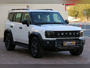Jetour T2 Luxury Plus 2025 Automatic 2,000 Km 4 Cylinder Four Wheel Drive (4WD) SUV White With Warranty