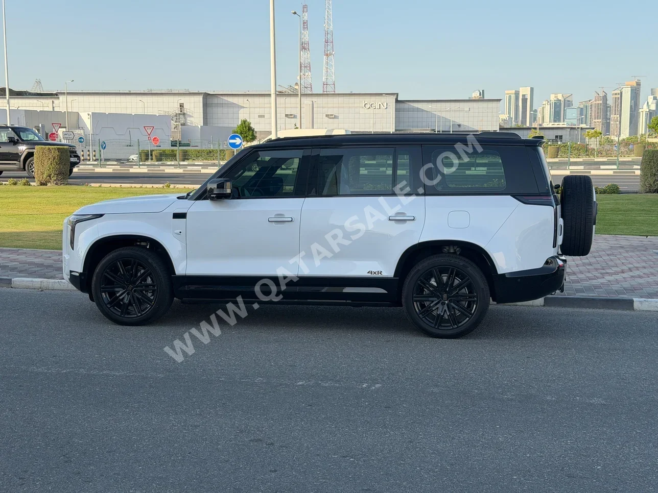 Rox Motor Adamas SUV 4x4 White 2026