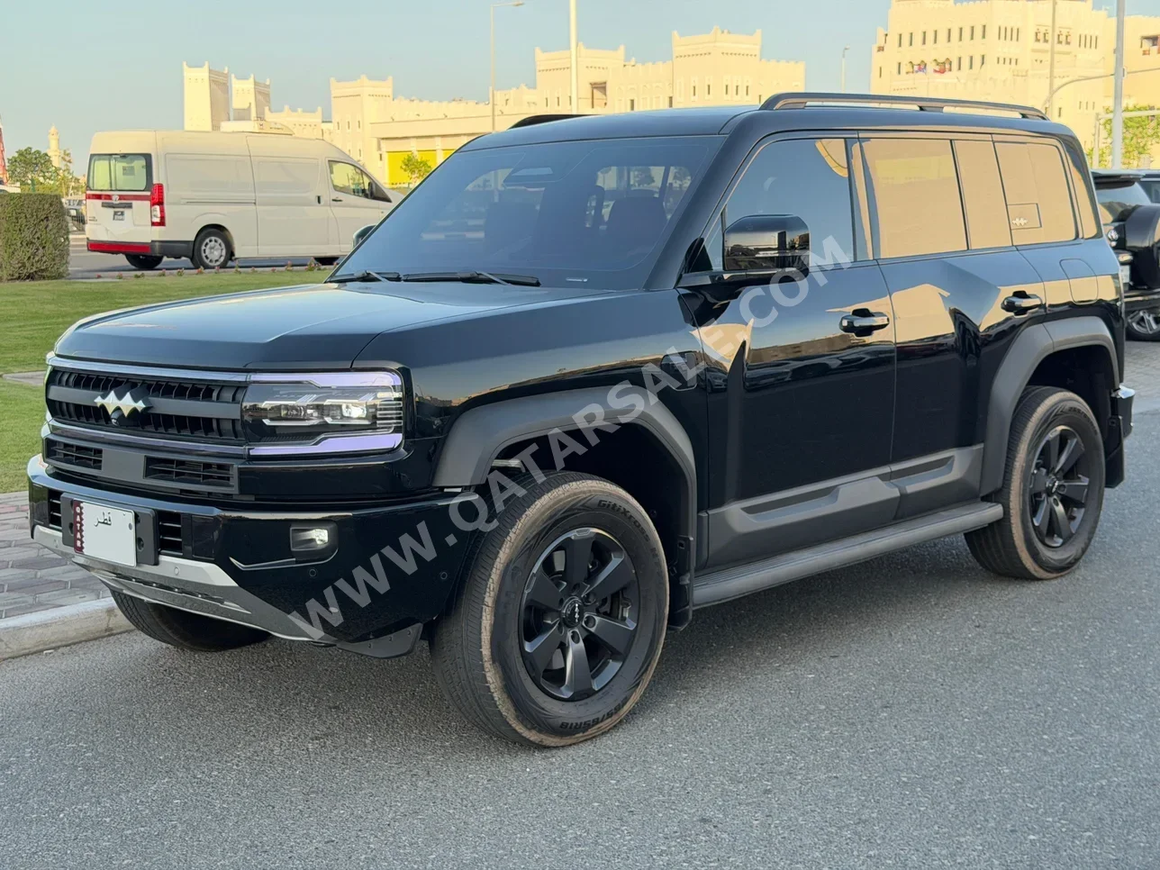 بي واي دي ليوبارد 5 إس يو في 4 في 4 أسود 2026