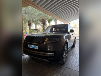 Land Rover Range Rover Vogue 2022 Automatic 68,000 Km 8 Cylinder Four Wheel Drive (4WD) SUV Dark Gray With Warranty