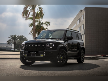 Jetour T2 Luxury 2025 Automatic 22,000 Km 4 Cylinder Four Wheel Drive (4WD) SUV Black With Warranty