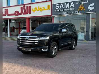 تويوتا  لاند كروزر  في اكس ار توين توربو  2023  اوتوماتيك  120,000 كم  6 سلندر  دفع رباعي  اس يو في  أسود