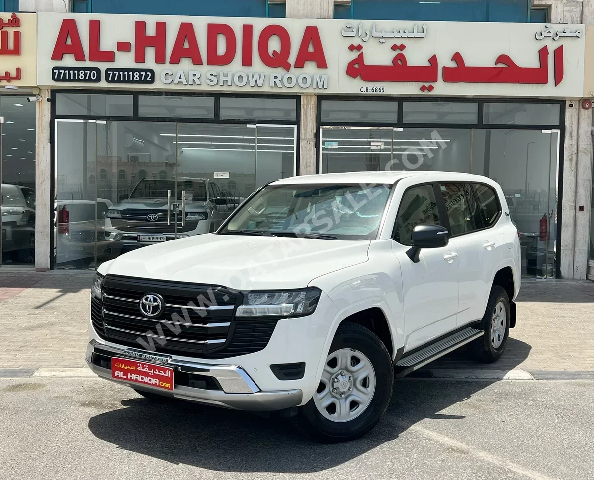 Toyota Land Cruiser GX 2022 Automatic 162,000 Km 6 Cylinder Four Wheel Drive (4WD) SUV White