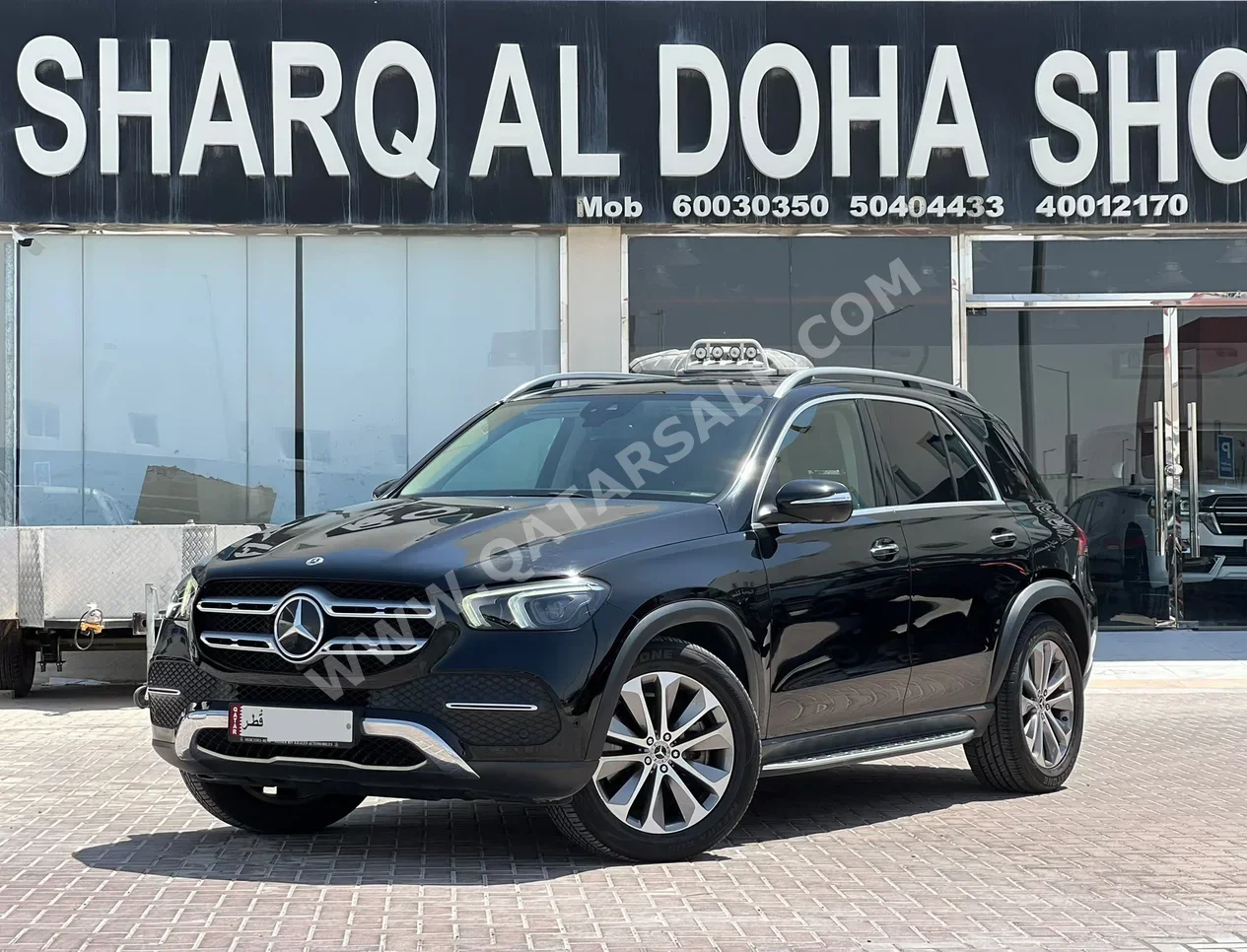 مرسيدس - بنز جي ال اي 450 2021 اوتوماتيك 78,000 كم 6 سلندر دفع رباعي اس يو في أسود